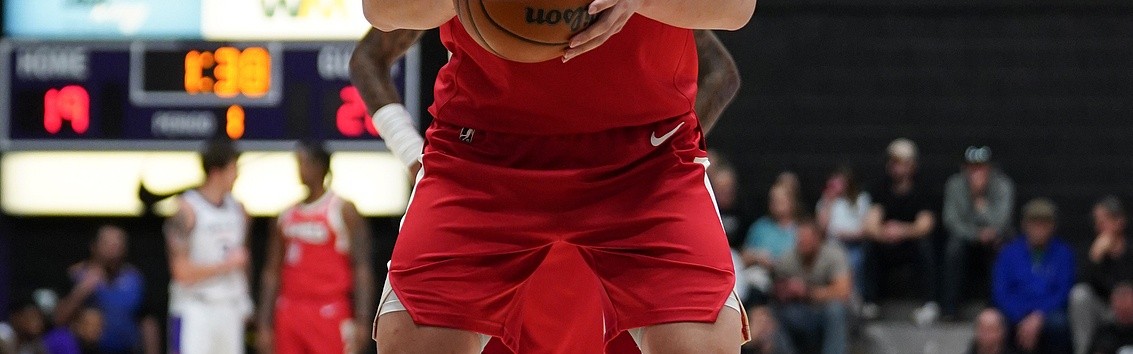 NBA直播-媒体人：杨瀚森表现和对方防守关系不大 纯粹自己打得不好还得练