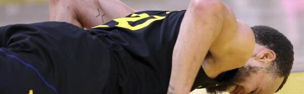 足球直播-万幸！库里骨盆挫伤&amp;无结构性损伤 不会长期缺席