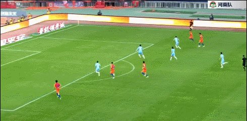 1699089257402014525.gif 宋龙.gif